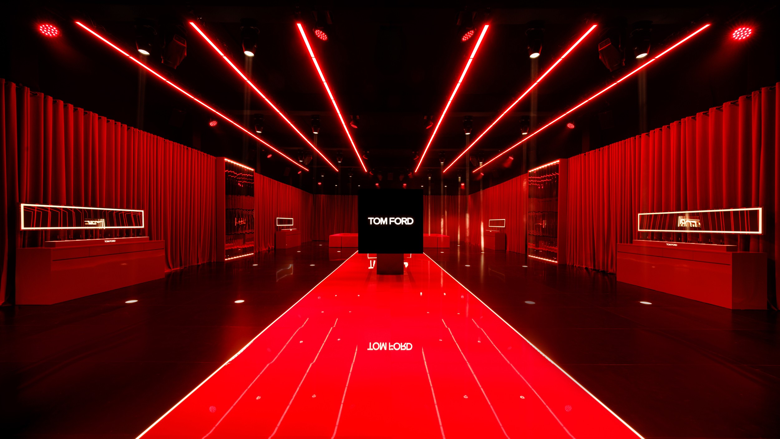 TOM FORD BEAUTY Celebrates The Launch Of Slim Lip Color Shine Lipstick 